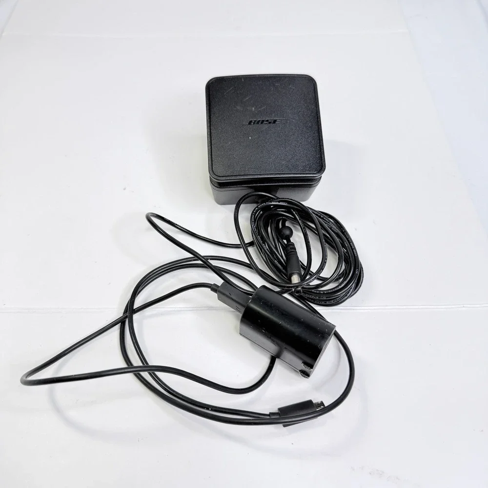 Bose Switching Power Supply 95PS-030-CD-1 20V 1.5A AC Adapter 306386-101